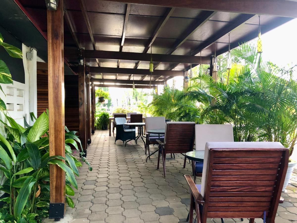 Holland Lodge Paramaribo Exterior photo